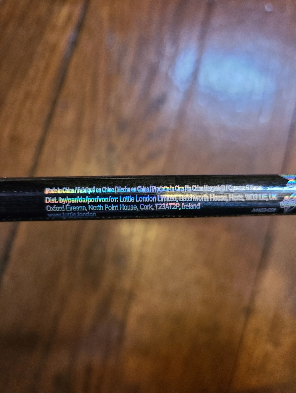 💄5/$20 Lottie London Wing Woman Eyeliner Pen - Picture 3 of 3
